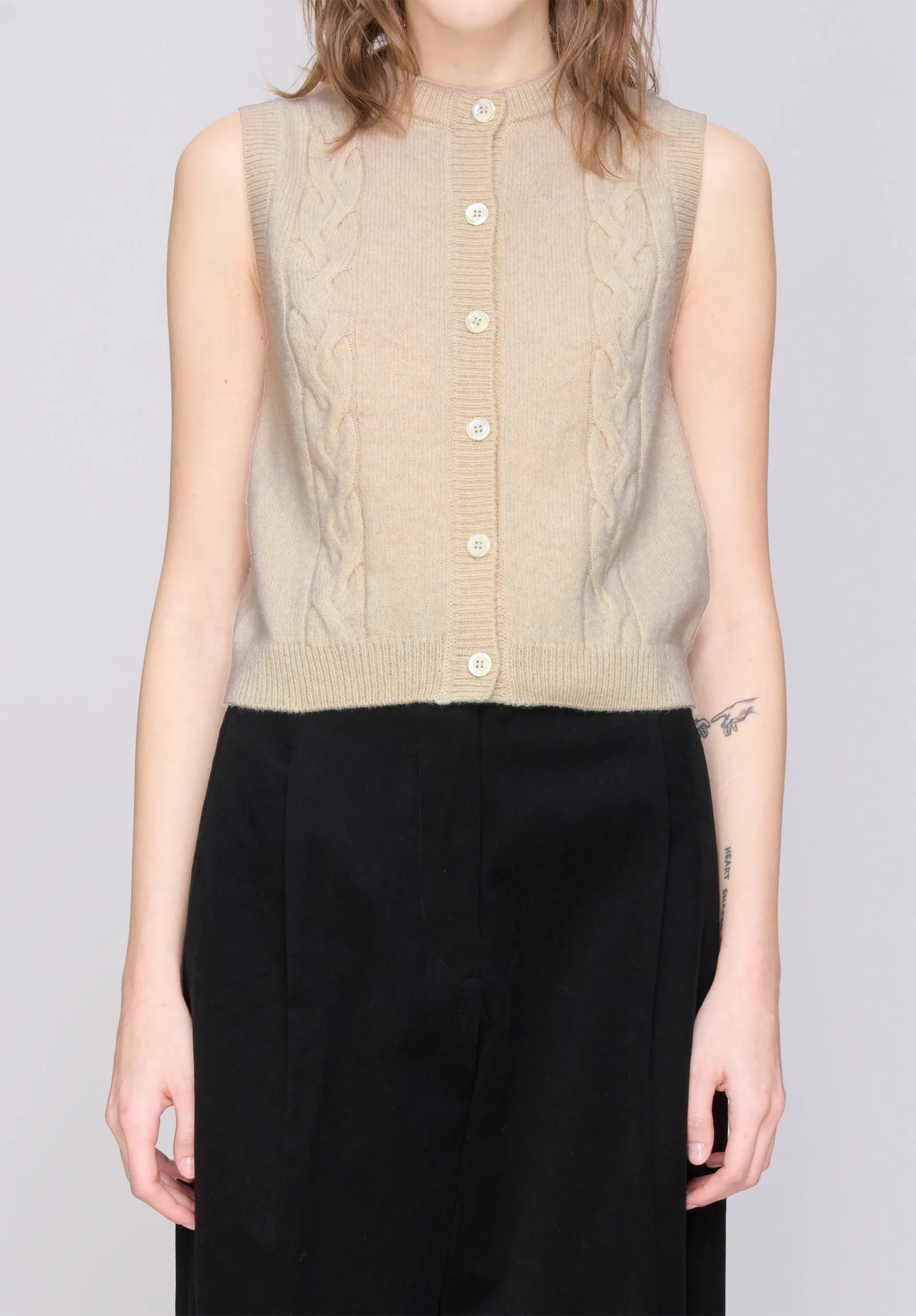 Alyson sleeveless jumper - Image 4