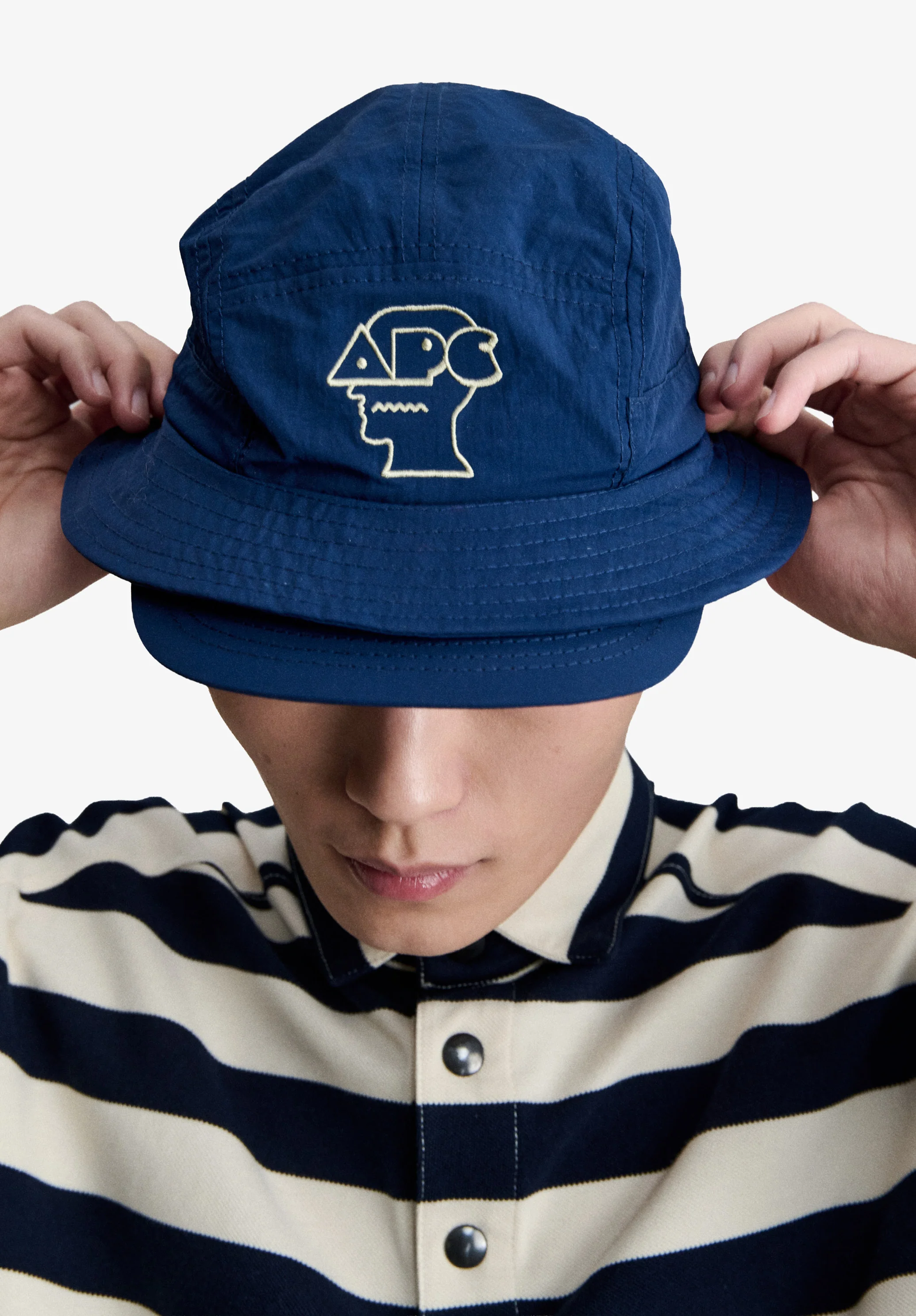 A.P.C. x Brain Dead Bucket hat - Image 4