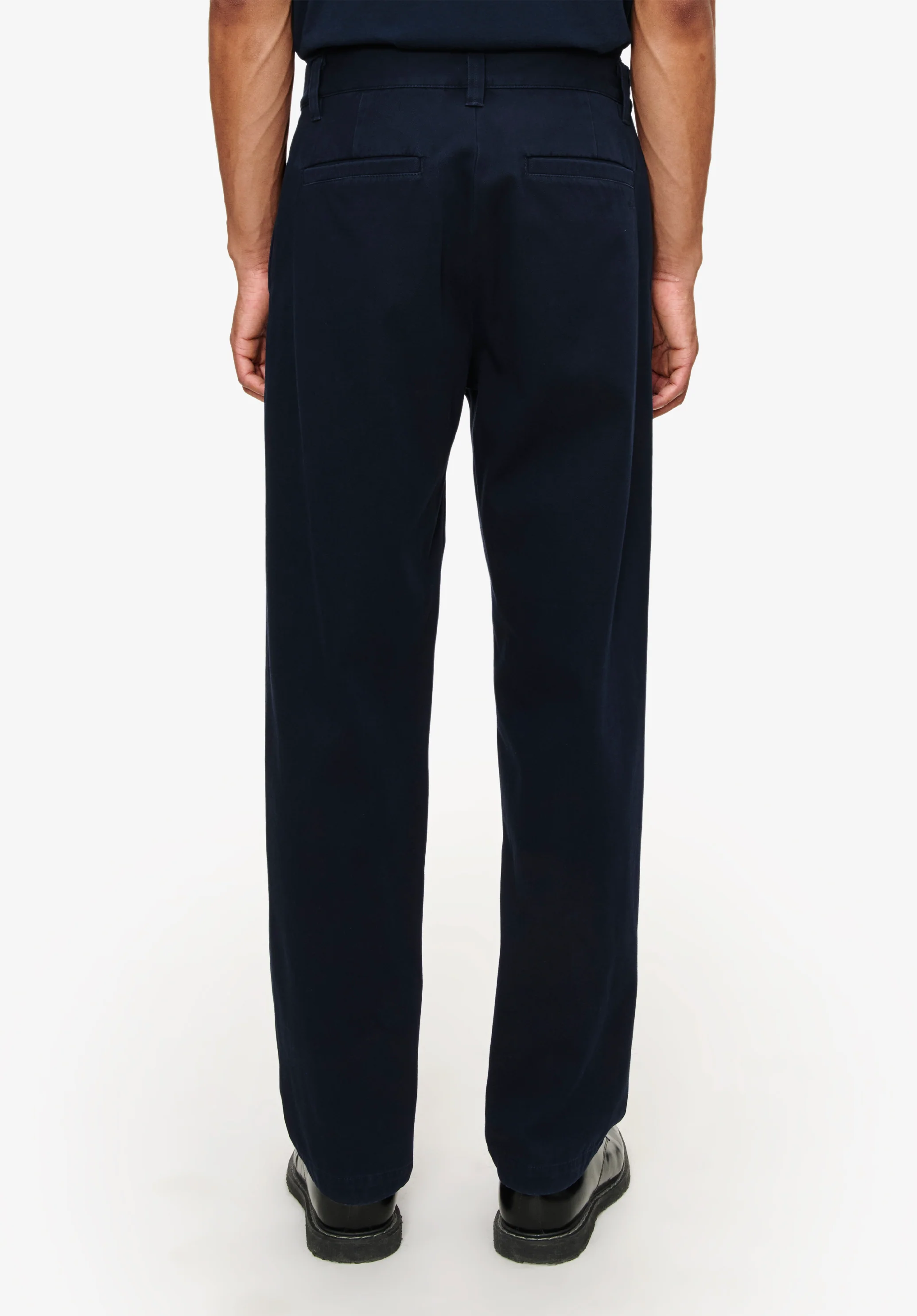 Fitted straight-leg gabardine chinos - Image 4