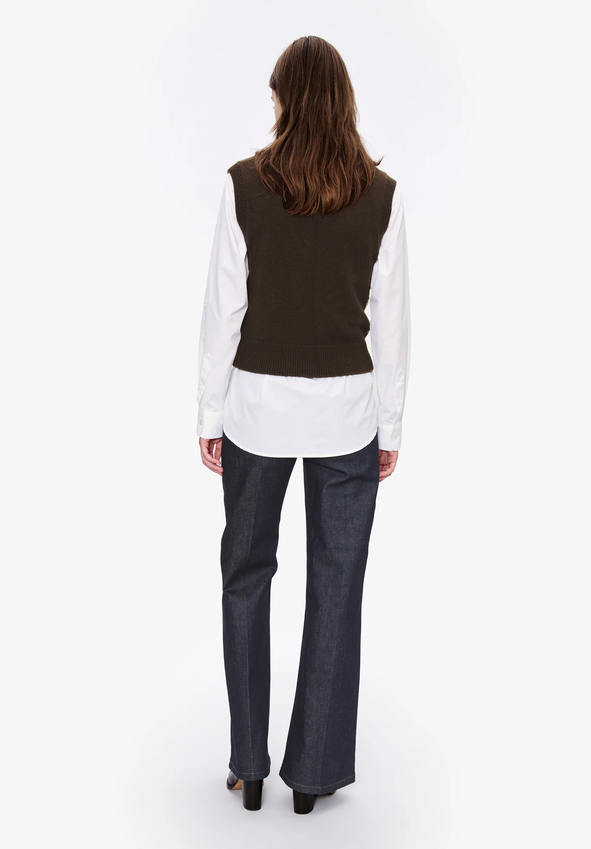 Jacquard sleeveless jumper - Image 3