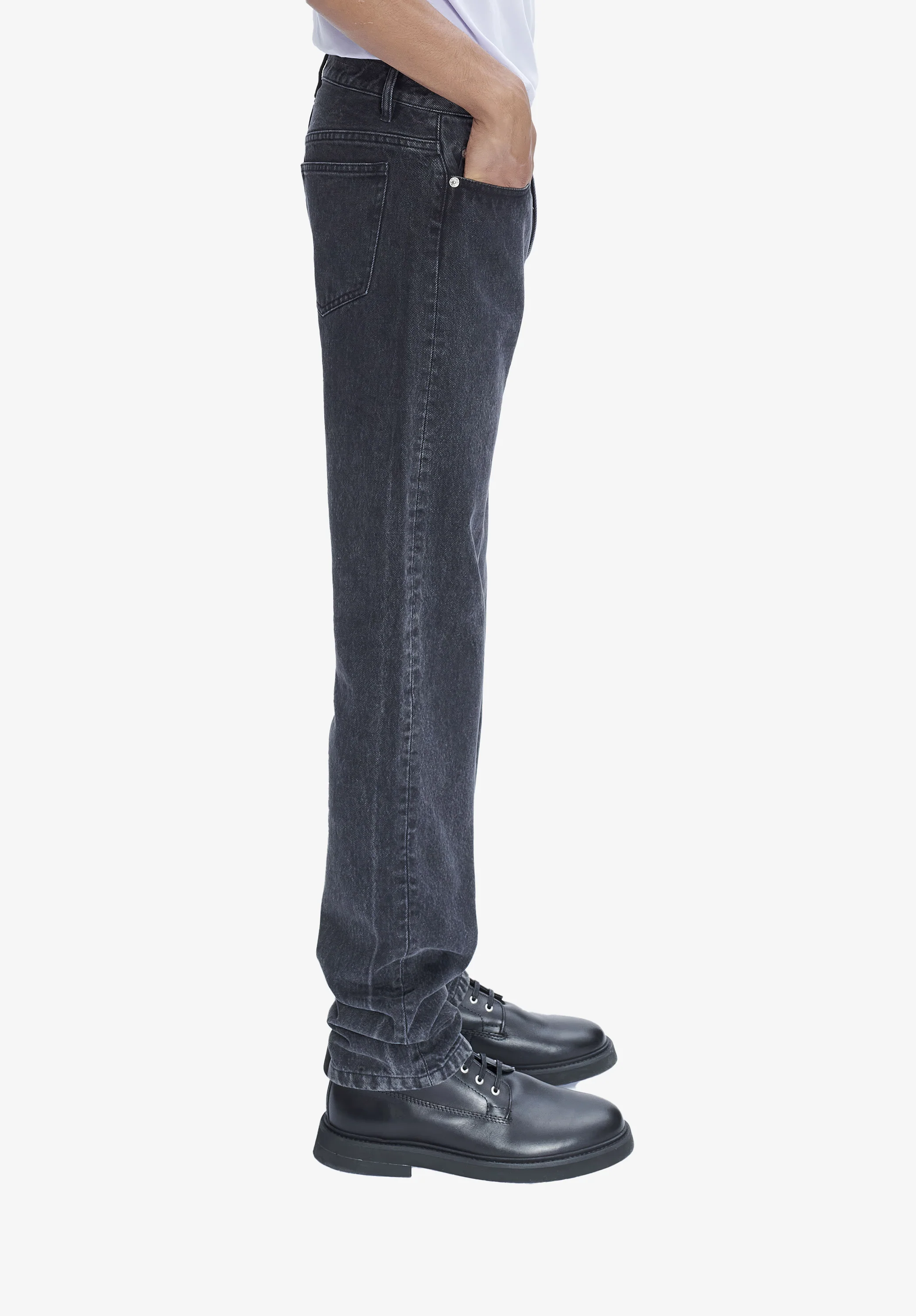 New Standard jeans - Image 4