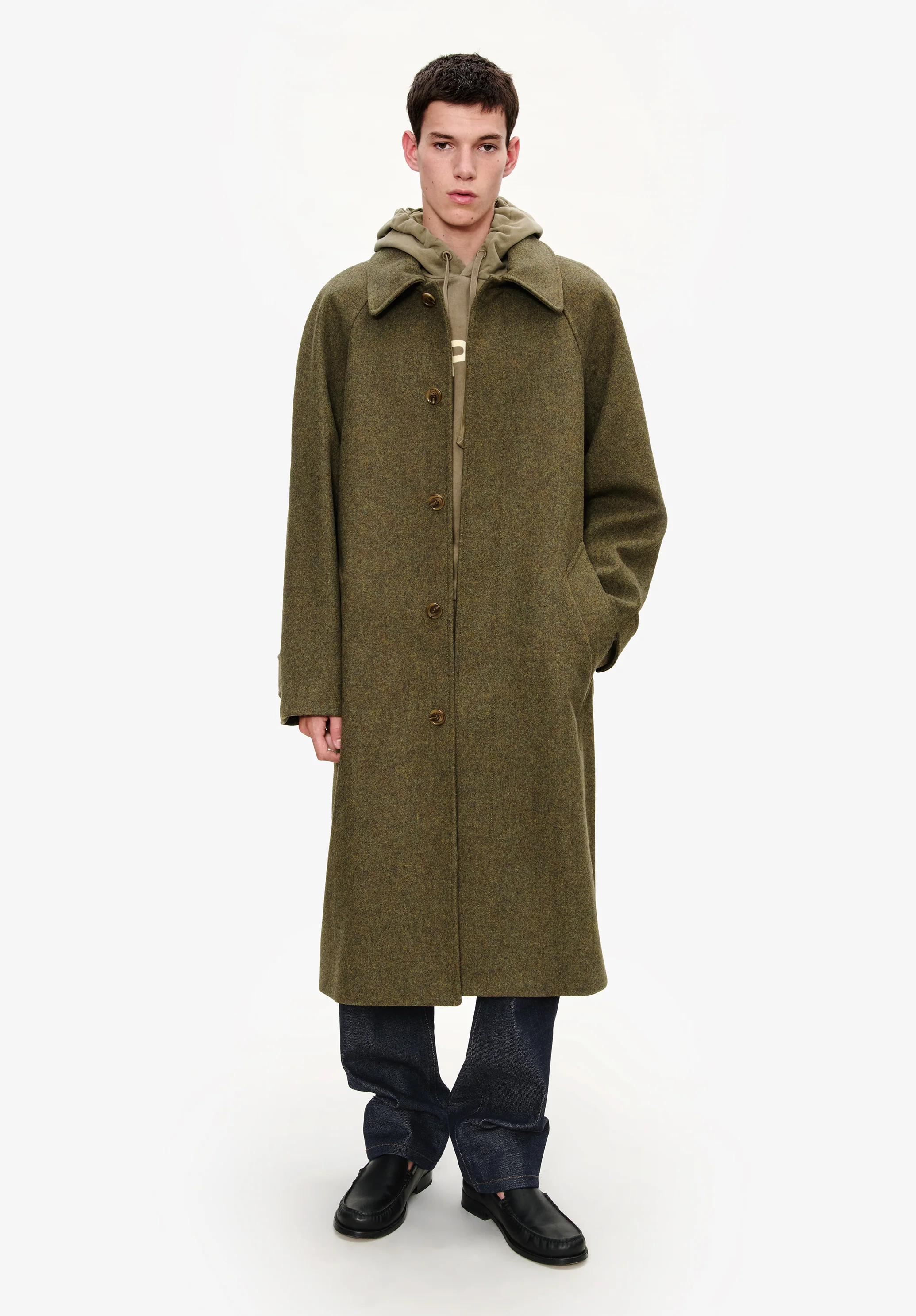 Oversize solid-colour coat with raglan sleeves - Image 2