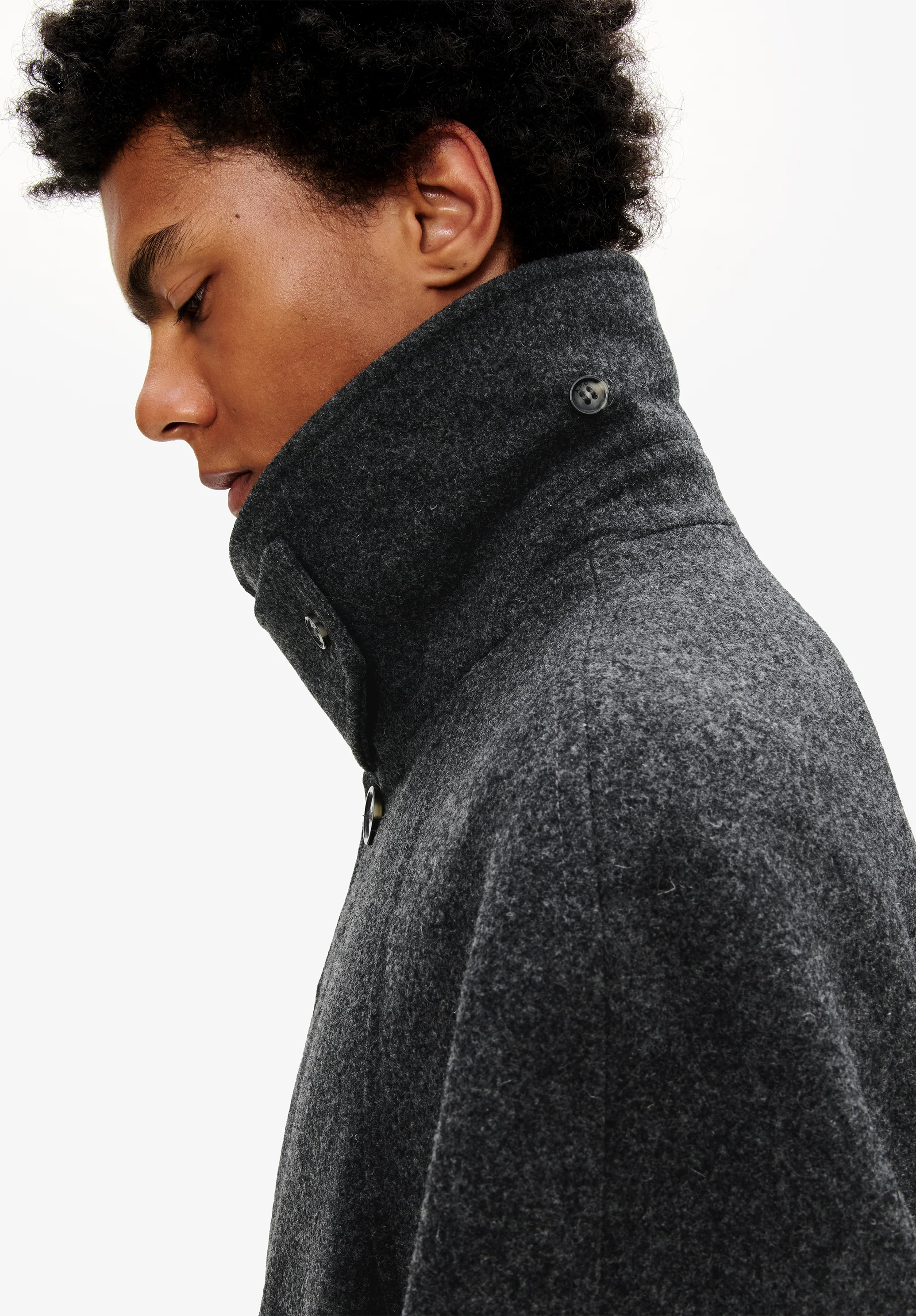 Oversize solid-colour coat with raglan sleeves - Image 5