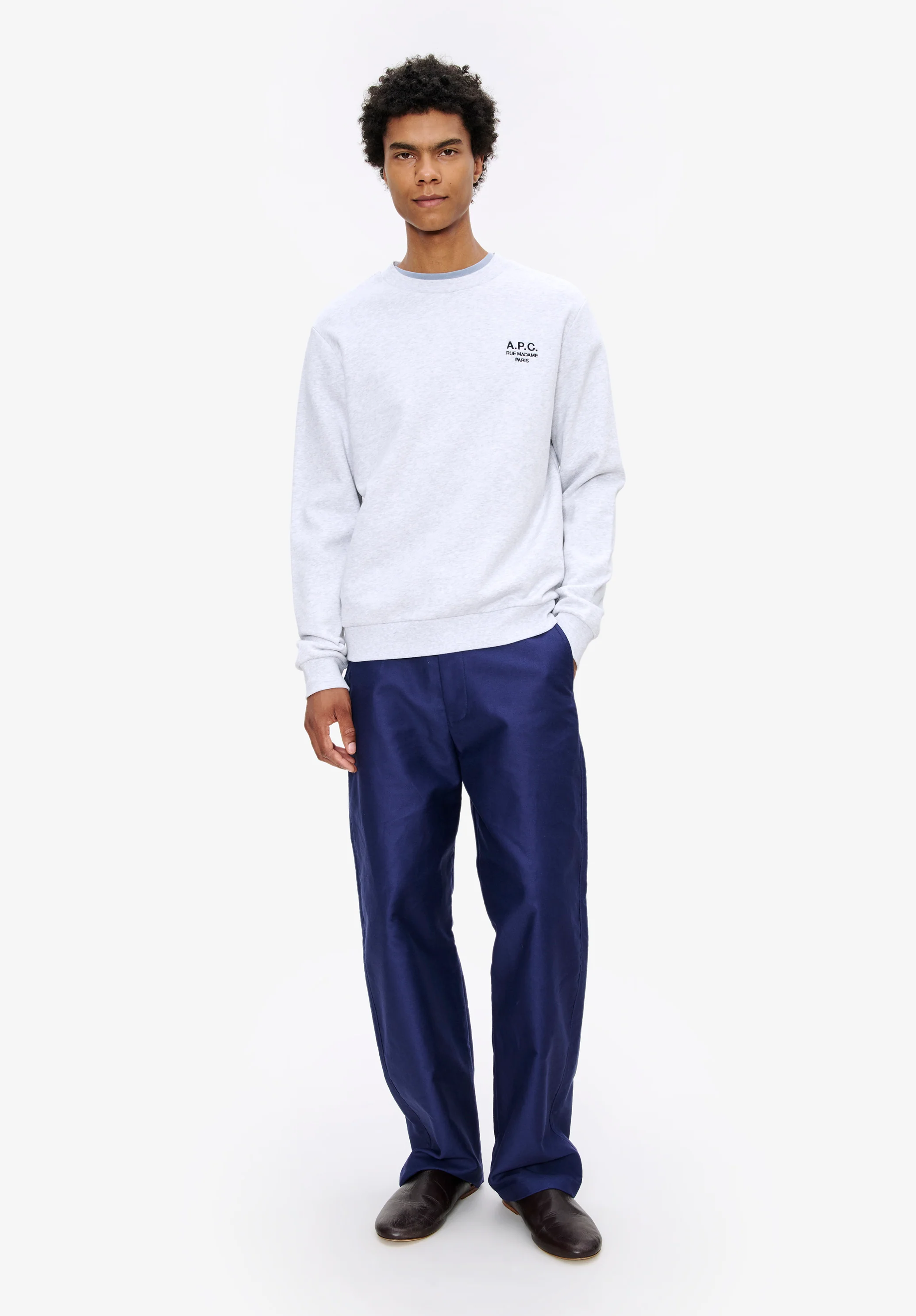 Standard Rue Madame sweatshirt Unisex - Image 8